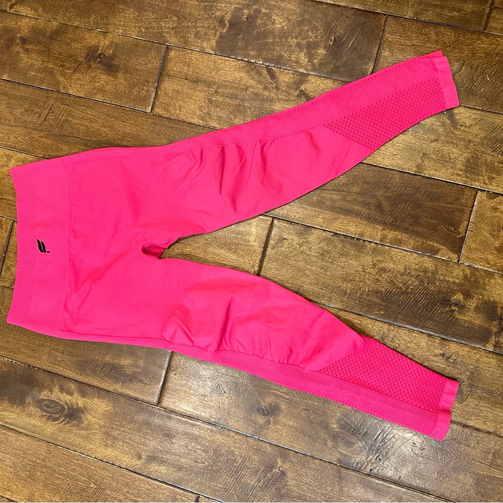 Fabletics Pink Leggings Sizeโ Small